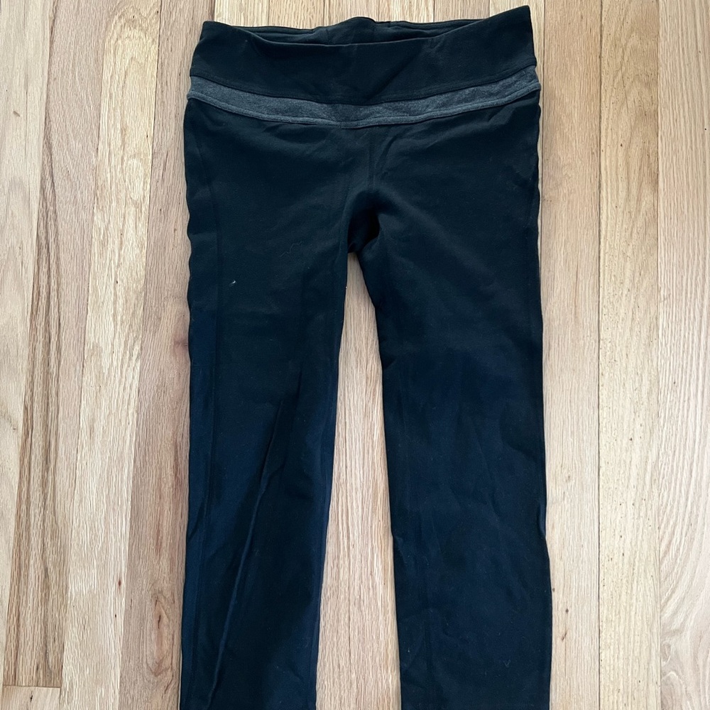 Black Capri Althetic Shorts
